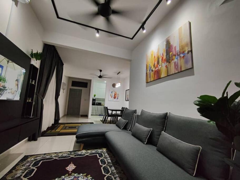 F&H Homestay,Ipoh Extérieur photo